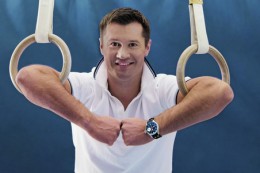 «Стопхам»: с активистами подрался гимнаст Немов