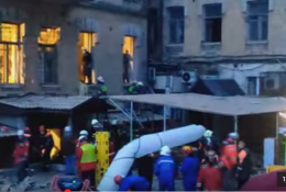 В центре Киева обрушились этажи здания