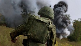 Россияне бегут, бросая оружие. Parlamentní listy, Чехия