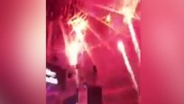 Мексиканцы сожгли фейерверками торговый центр