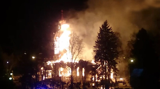 В Финляндии огонь уничтожил деревянную церковь 1786 года постройки