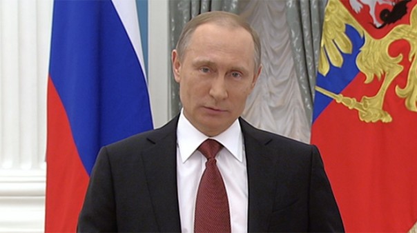 Владимир Путин: В женщине раскрывается истинная душа России