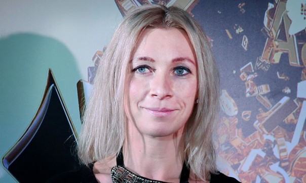 Захарова ошарашила оппозиционного поэта своим стихом