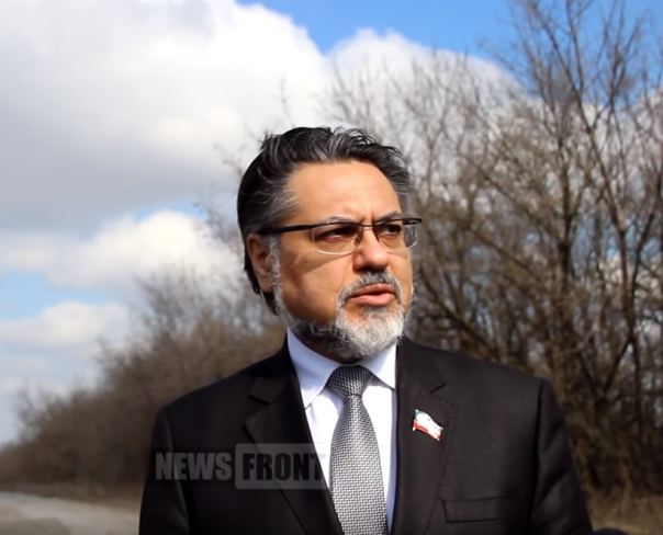 Провокация под Золотым. ВСУ хотят пустить жителей по неразминированной дороге