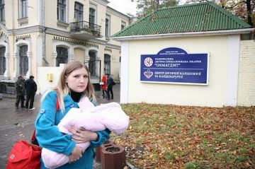 Премьер-вурдалак разрешил торговать украинской кровью