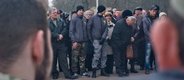 Украинские радикалы борются против сирийской угрозы.