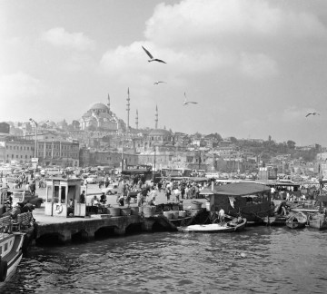 От Константинополя до Стамбула: что скрывается за переименованием столицы двух империй