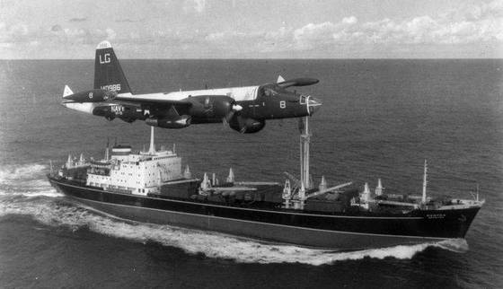 Керри обсудит лично с Лавровым пролет Су-24 над американским эсминцем