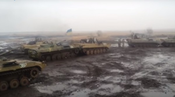 Пока ровенчане воюют, нацгвардейцы у них дома.. Пока ровенчане воюют, нацгвардейцы у них дома..