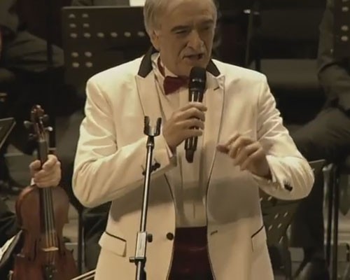 Посол Азербайджана в России спел на сцене Посол Азербайджана в России спел на сцене