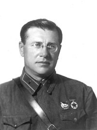 Генералы погибшие в плену в годы Великой Отечественной войны 1941-1945 г.г., но не повторившие "подвиг" генерала Власова Генералы погибшие в плену в годы Великой Отечественной войны 1941-1945 г.г., но не повторившие "подвиг" генерала Власова