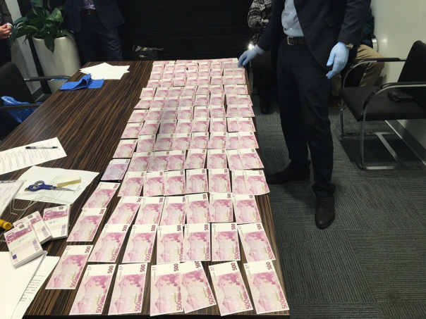 В рабочем кабинете задержан на взятке мэр Вышгорода — он требовал 1 млн евро от строительной компании 