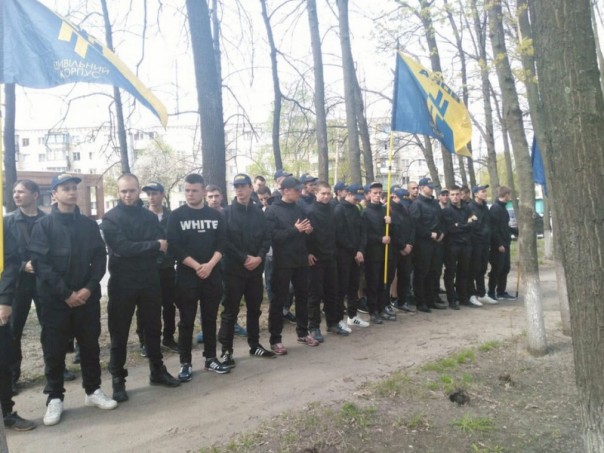 Укрофашисты уже обгадились и запугивают: Будем давить «Русскую весну-2″ без оглядки на демократию