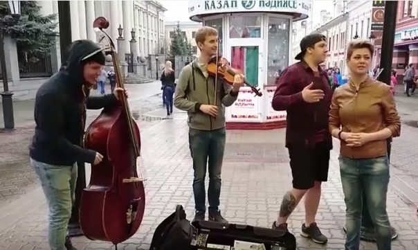 Девушка супер спела песню "Такого, как Путин"