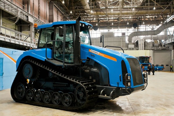 Российская сельхозтехника пошла на разгон