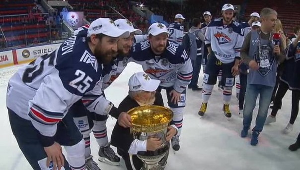 Кубок Гагарина едет в Магнитогорск. "Металлург" против ЦСКА: лучшие моменты матча за Кубок Гагарина