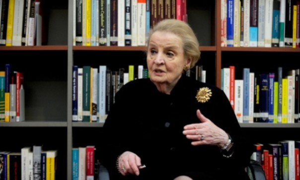 Так все-таки, Россия — сильная и гордая держава или Бангладеш? Так все-таки, Россия — сильная и гордая держава или Бангладеш?