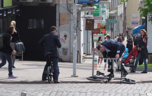 BMX-сера Кличко накаутировал бордюр BMX-сера Кличко накаутировал бордюр