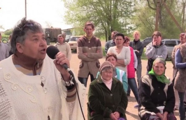 Жители Херсонщины требуют убрать блокпосты активистов блокады Крыма