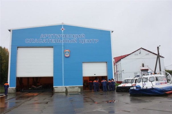 «Царь Путин идет в Арктику» «Царь Путин идет в Арктику»