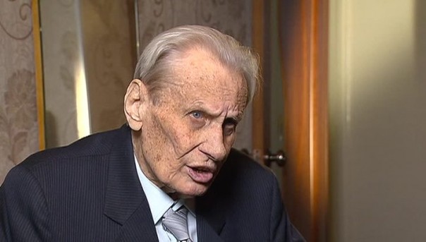 Человек-легенда советской авиации празднует 90-летие