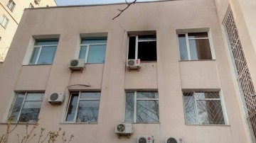 Кабинет судьи по делу Александрова и Ерофеева закидали «коктейлями Молотова»