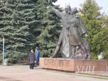 Журналисты отыскали единственный на всю Украину город с вменяемой властью — тут помнят и чтут свою историю