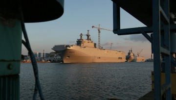 Посол Франции: "Мистрали" будут поставлены Египту в июне-сентябре