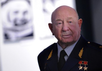 Леонов назвал настоящую причину гибели Гагарина