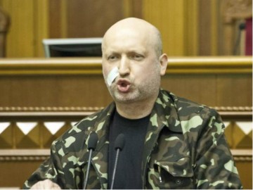 Турчинов призывает НАТО сбивать самолеты РФ по примеру Турции