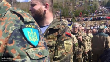 Хуже референдума в Голландии: игра с национализмом доведет Киев до беды