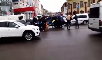 Драка со стрельбой в центре Днепропетровска