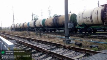 Киев объявил железнодорожную блокаду Донбассу