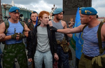 Немцы шокированы тем, как в России относятся к «гомосексуальным обезьянам»