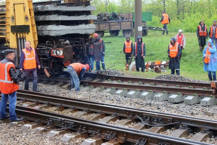 На Крымской железной дороге начался капитальный ремонт пути На Крымской железной дороге начался капитальный ремонт пути