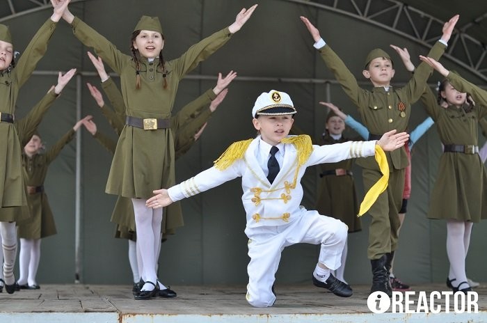 Донбасс не сдается: украинская чума фашизма будет истреблена Донбасс не сдается: украинская чума фашизма будет истреблена