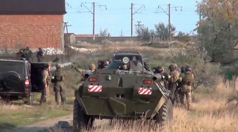 Боевик-смертник подорвал себя у КПП в Грозном: есть погибшие Боевик-смертник подорвал себя у КПП в Грозном: есть погибшие