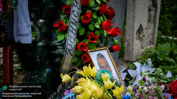 В «Бессмертном полку» шагают бойцы Новороссии В «Бессмертном полку» шагают бойцы Новороссии