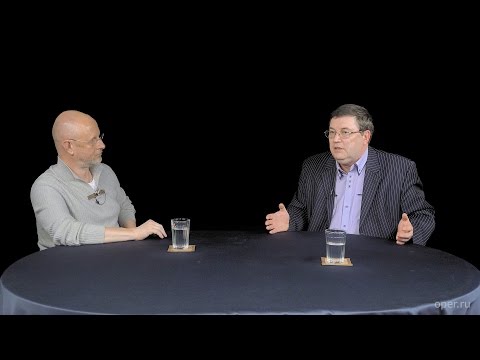 Разведопрос: Сергей Середенко о фашизме, внесистемной оппозиции и защите прав человека