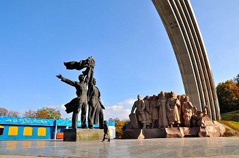 Киев хочет снести «Арку дружбы народов»