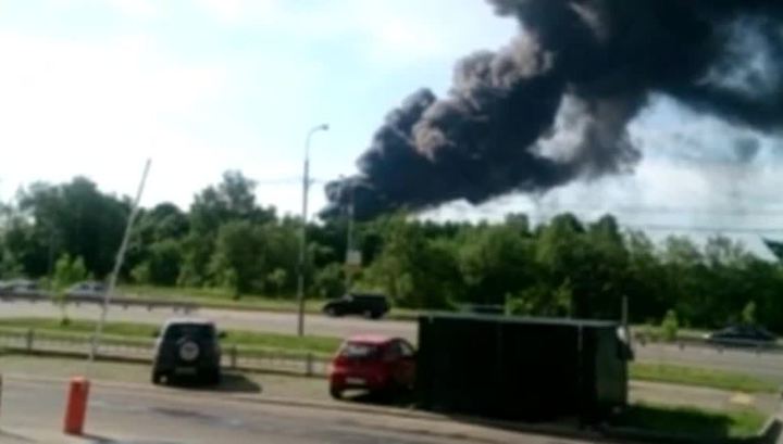 Пожар в зеленограде сейчас. Пожар в зеленограде. Взрыв в зеленограде сегодня. Раздолье зеленоград пожар. Раздолье зеленоград пожар.
