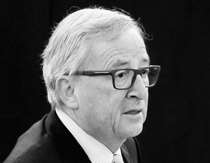 Юнкер назвал цель поездки в Россию