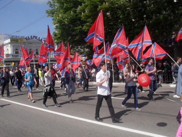 Как прошёл Первомай в оккупированном Симферополе и украинской демократичной Одессе. Как прошёл Первомай в оккупированном Симферополе и украинской демократичной Одессе.