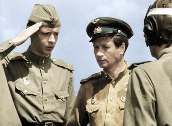 В бой идут одни «старики» В бой идут одни «старики»