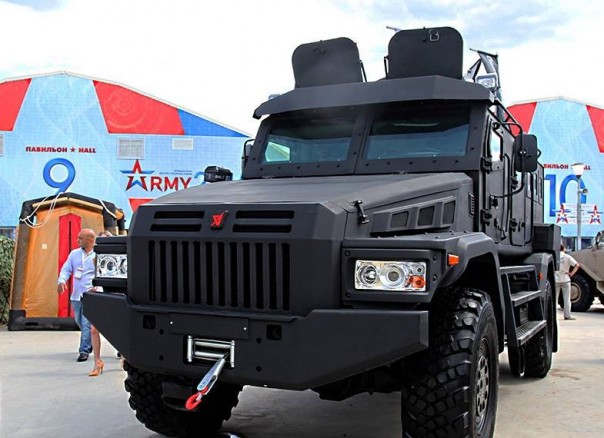 МВД России закупает два первых бронеавтомобиля «Патруль» МВД России закупает два первых бронеавтомобиля «Патруль»