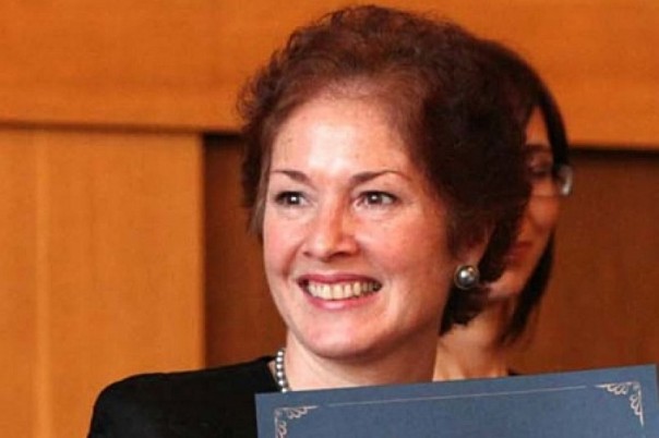 Мари Йованович - не женщина, а самка пиндоса. В Украине ждут новую послицу США. Владимир Скачко