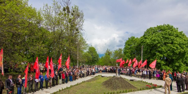 Изюм, Харьковская область. День Победы. Сказать, что я поражен… Изюм, Харьковская область. День Победы. Сказать, что я поражен…