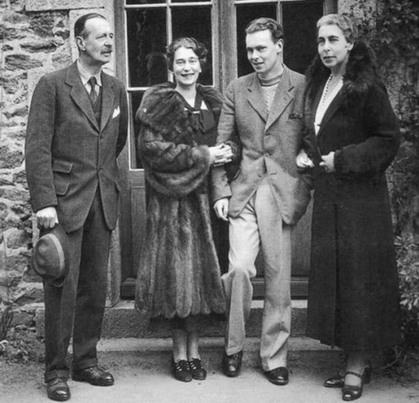 Наследники престола: Романовы видели в Гитлере прекрасный шанс для возвращения в Россию