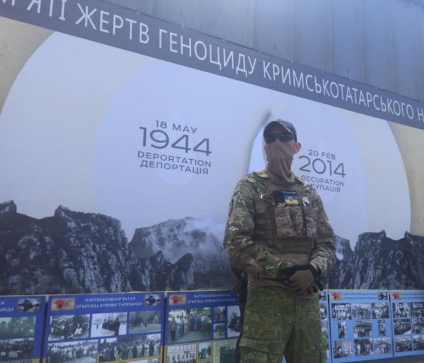 Ислямов с меджлисовцами бузит на границе с Крымом