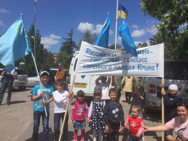 Ислямов с меджлисовцами бузит на границе с Крымом